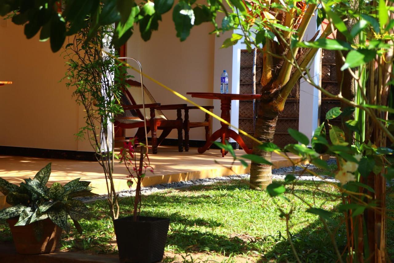 Relax House Тангалле